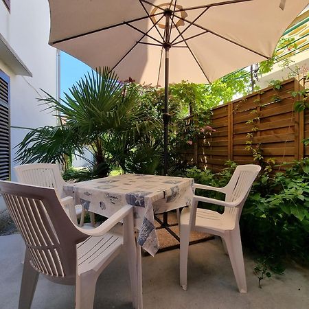 Apartment Vesna With Terrace Baska  Ngoại thất bức ảnh
